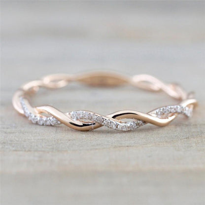 Women's Twist diamond ring